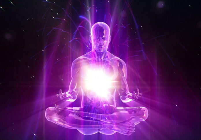 fioletowa aura - indygo - fiołkowy - co oznacza - energia - pola - odcienie
